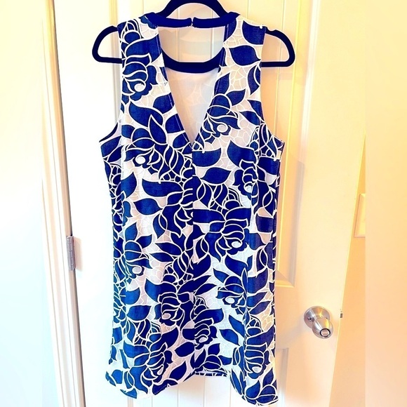 Emmelee Blue & White Floral Dress Size L - Picture 2 of 9
